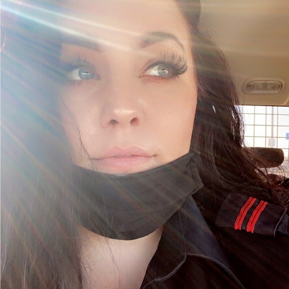 Meet your Posher, Ashley - Picture 6 of 7